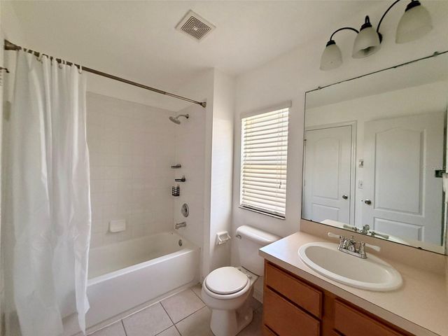 26613 CASTLEVIEW WAY, Wesley Chapel, FL 33544