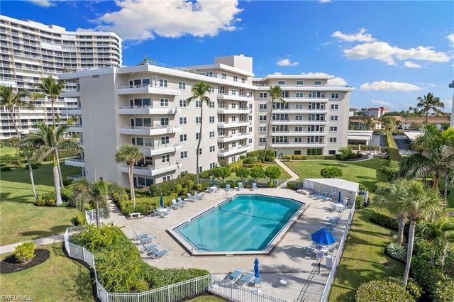 240 Seaview CT 211, Marco Island, FL 34145