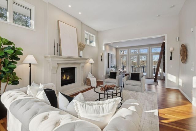 5600 Parkwood Lane, Edina, MN 55436