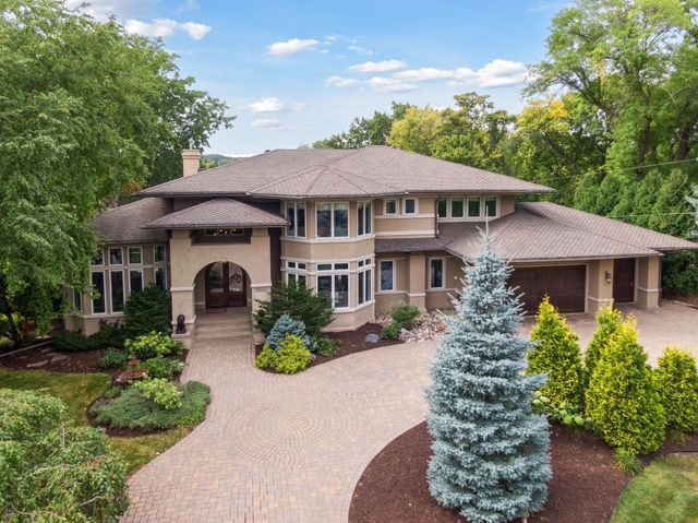 5600 Parkwood Lane, Edina, MN 55436