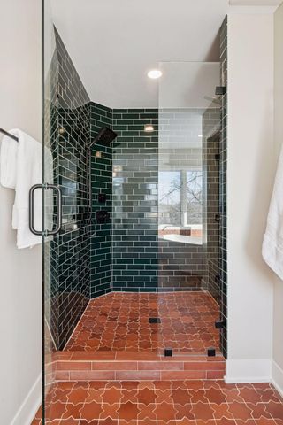 5600 Parkwood Lane, Edina, MN 55436