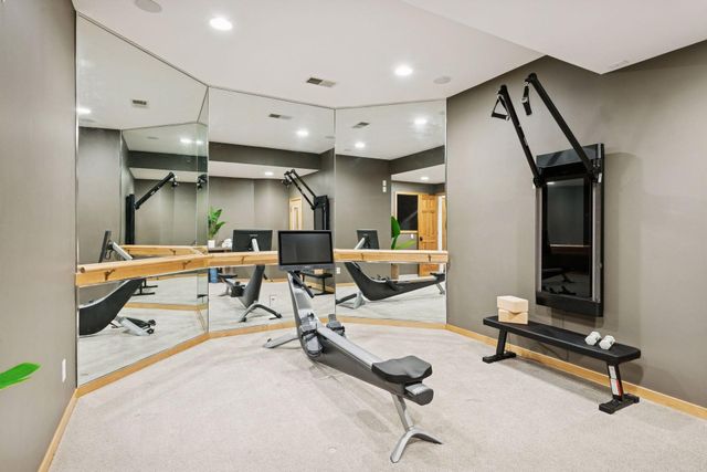 5600 Parkwood Lane, Edina, MN 55436