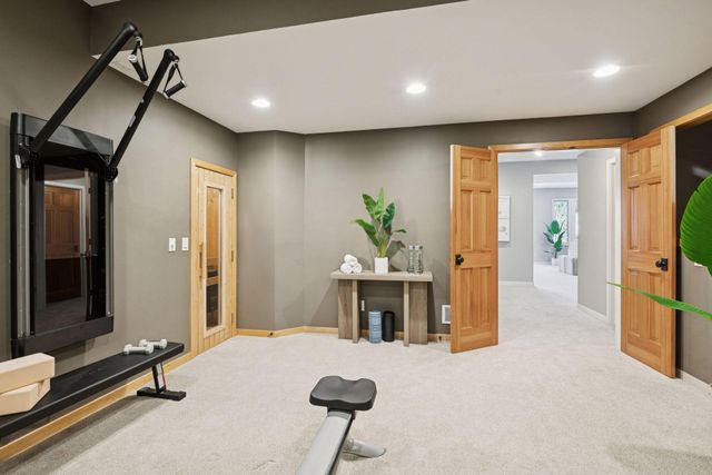 5600 Parkwood Lane, Edina, MN 55436