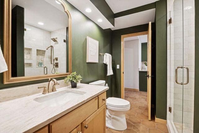 5600 Parkwood Lane, Edina, MN 55436