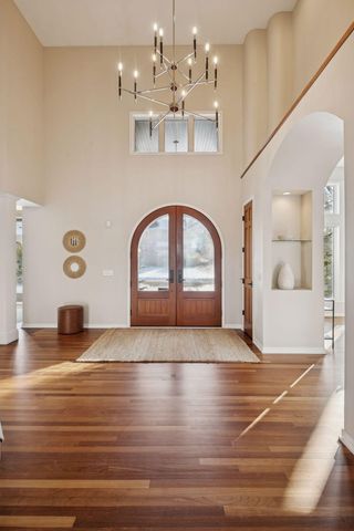 5600 Parkwood Lane, Edina, MN 55436