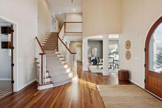 5600 Parkwood Lane, Edina, MN 55436