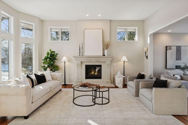 5600 Parkwood Lane, Edina, MN 55436