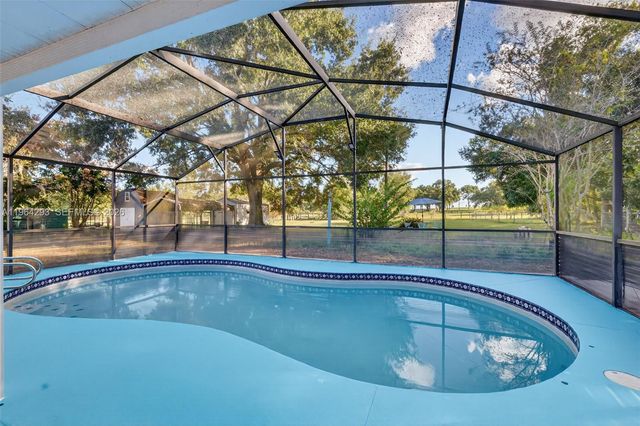 3536 Eagles Nest Road, Fruitland Park, FL 34731