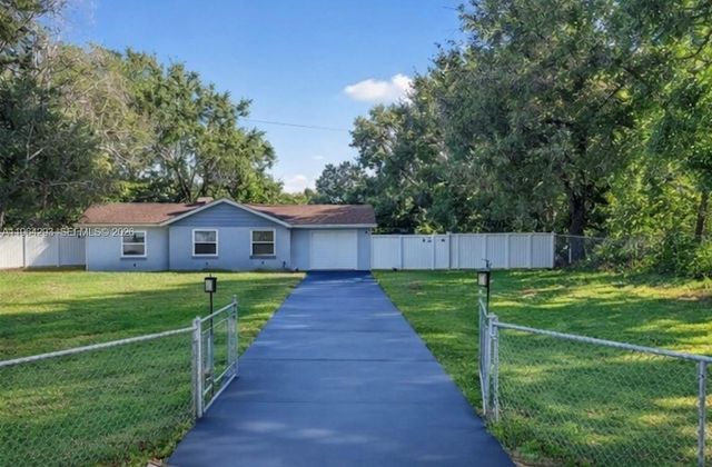 3536 Eagles Nest Road, Fruitland Park, FL 34731