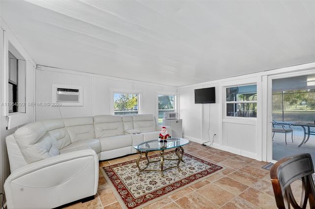 3536 Eagles Nest Road, Fruitland Park, FL 34731