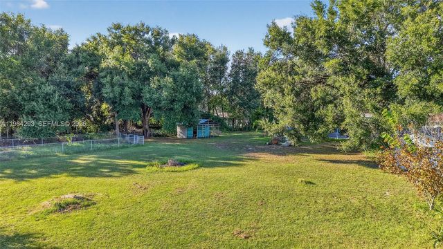 3536 Eagles Nest Road, Fruitland Park, FL 34731