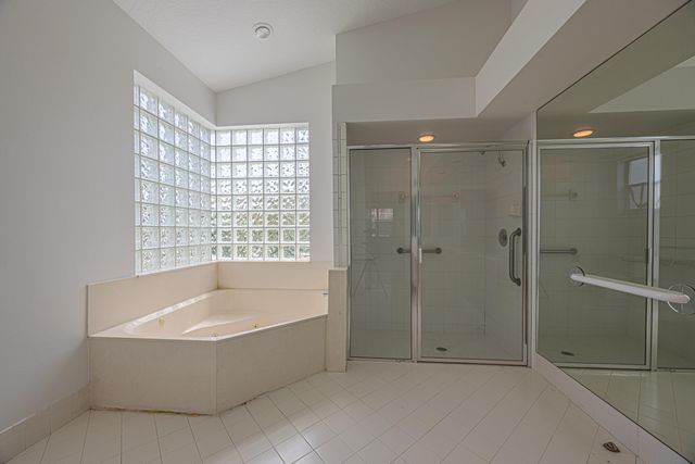 10206 ALLAMANDA Boulevard, Palm Beach Gardens, FL 33410