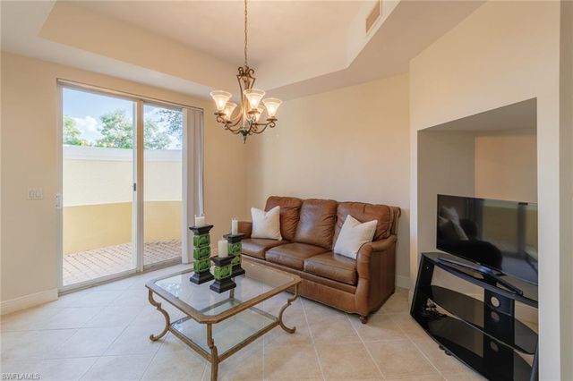 5960 Tarpon Gardens CIR 102, Cape Coral, FL 33914