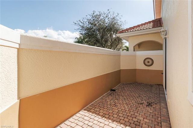 5960 Tarpon Gardens CIR 102, Cape Coral, FL 33914