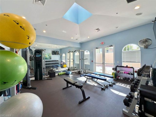 5960 Tarpon Gardens CIR 102, Cape Coral, FL 33914