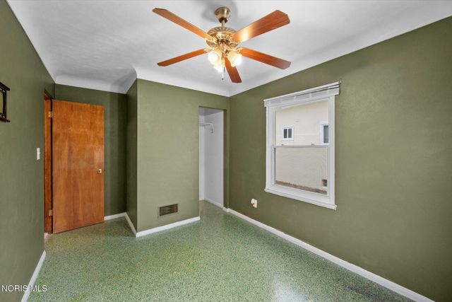 1313 Stanwix Drive, Toledo, OH 43614