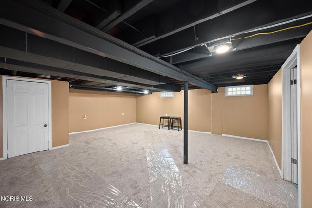 1313 Stanwix Drive, Toledo, OH 43614