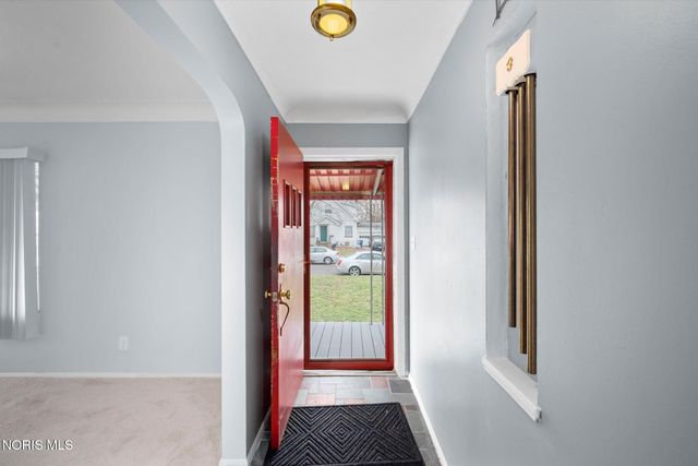 1313 Stanwix Drive, Toledo, OH 43614