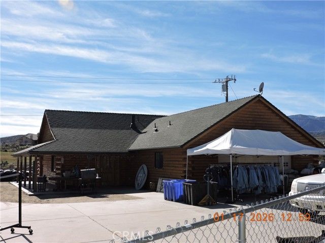 5480 Sunnyslope Road, Phelan, CA 92371