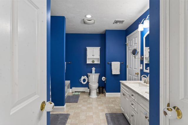 7 Sycamore Dr 7, Middleboro, MA 02346