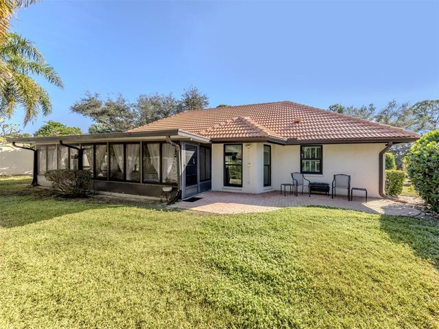 264 LAUREL HOLLOW DRIVE 31, Nokomis, FL 34275