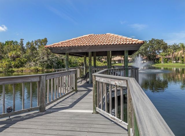 264 LAUREL HOLLOW DRIVE 31, Nokomis, FL 34275