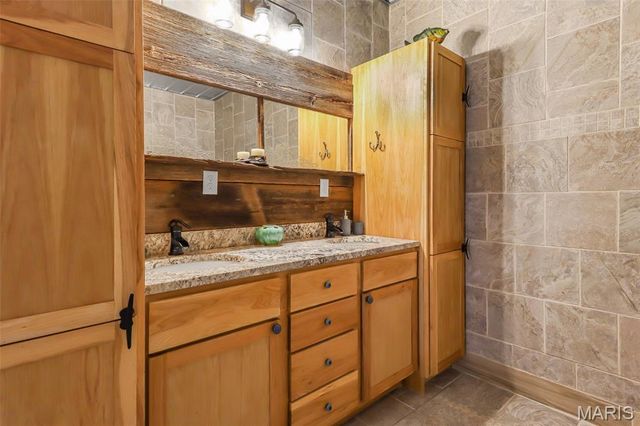 35 Cozart Cove, Greenville, MO 63944