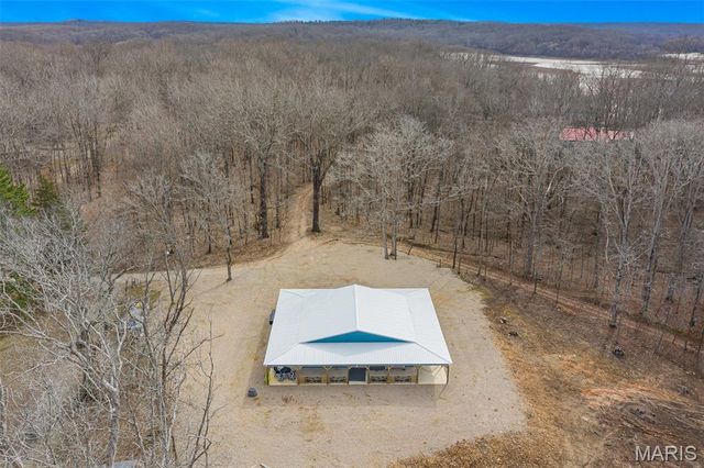 35 Cozart Cove, Greenville, MO 63944