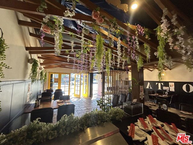 7455 Melrose Avenue, Los Angeles, CA 90046