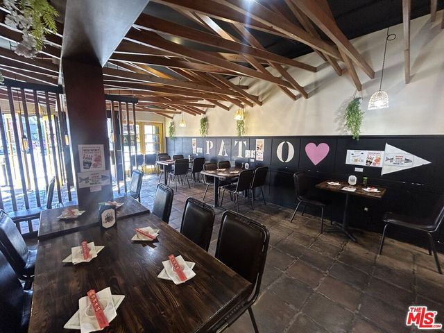 7455 Melrose Avenue, Los Angeles, CA 90046