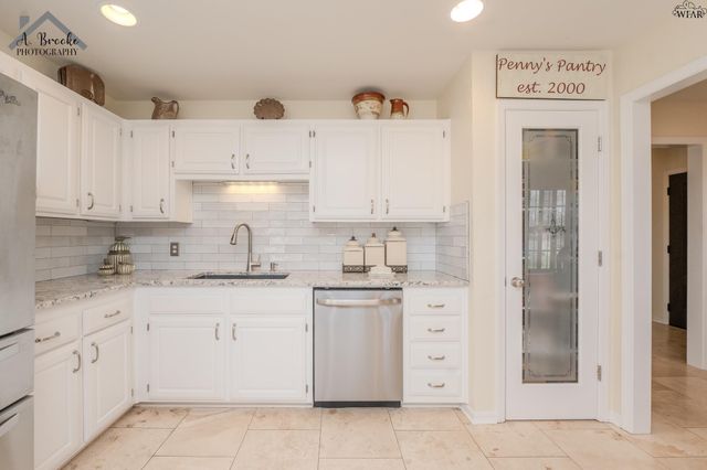 4413 SHADY LANE, Wichita Falls, TX 76309