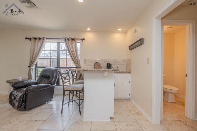 4413 SHADY LANE, Wichita Falls, TX 76309