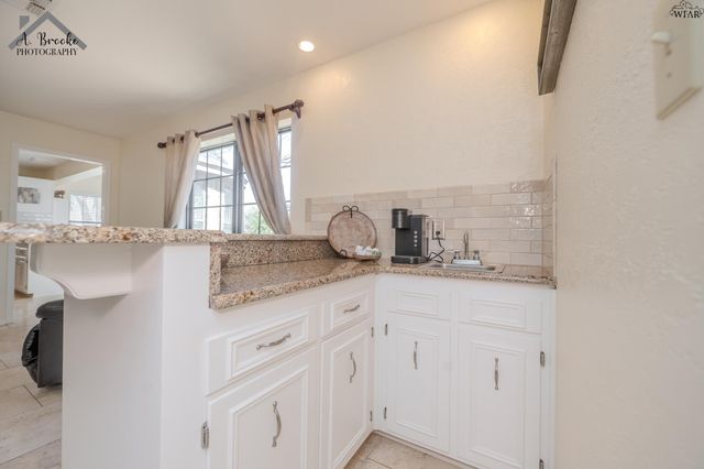 4413 SHADY LANE, Wichita Falls, TX 76309