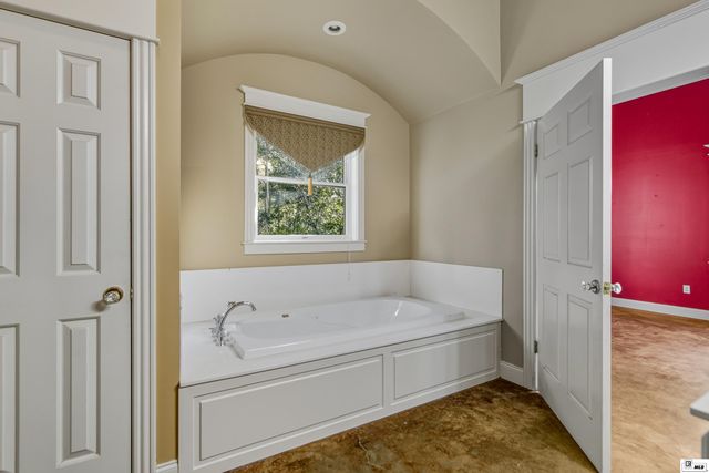 576 CHEEKS ROAD, West Monroe, LA 71292