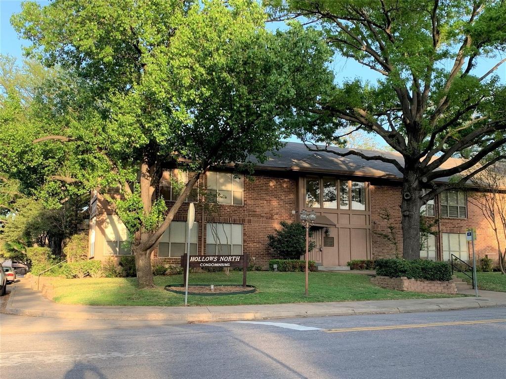 10530 Stone Canyon Road 208, Dallas, TX 75230