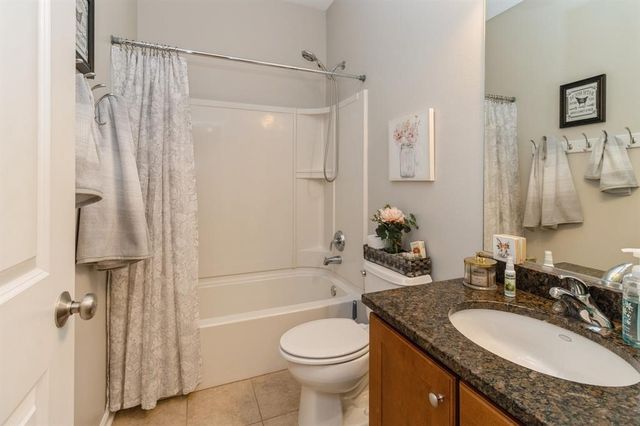 1921 Bristol Street, Norwalk, IA 50211