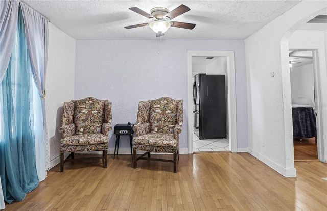 1433 DE LEON STREET, Clearwater, FL 33756