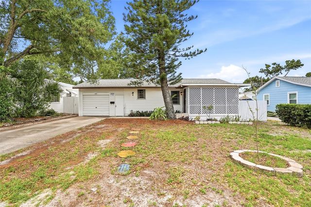 1433 DE LEON STREET, Clearwater, FL 33756