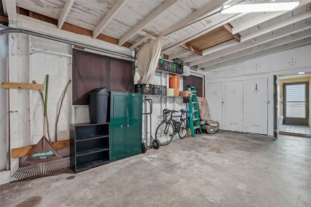 1433 DE LEON STREET, Clearwater, FL 33756
