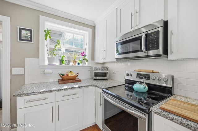 1242 PEACHTREE Street, Jacksonville, FL 32207