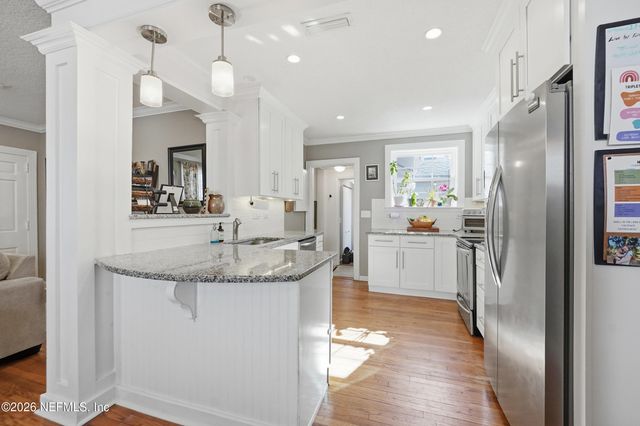 1242 PEACHTREE Street, Jacksonville, FL 32207