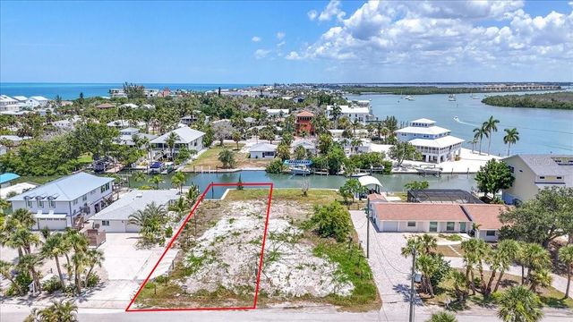 180 MOCKINGBIRD LANE, Englewood, FL 34223
