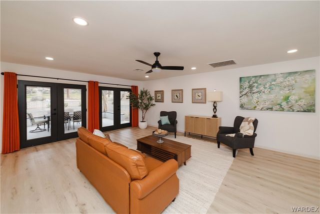 390 Greenway Drive, Kingman, AZ 86401