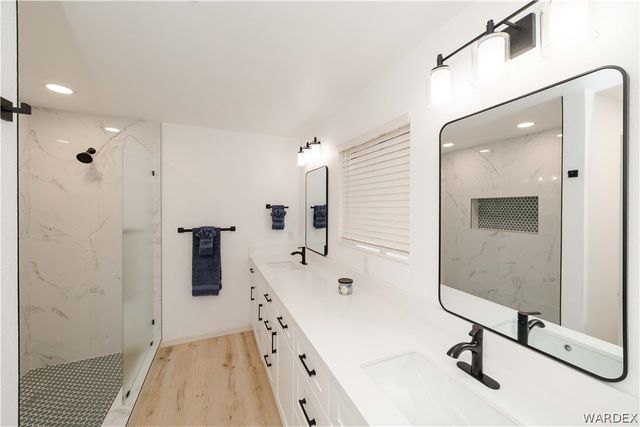 390 Greenway Drive, Kingman, AZ 86401