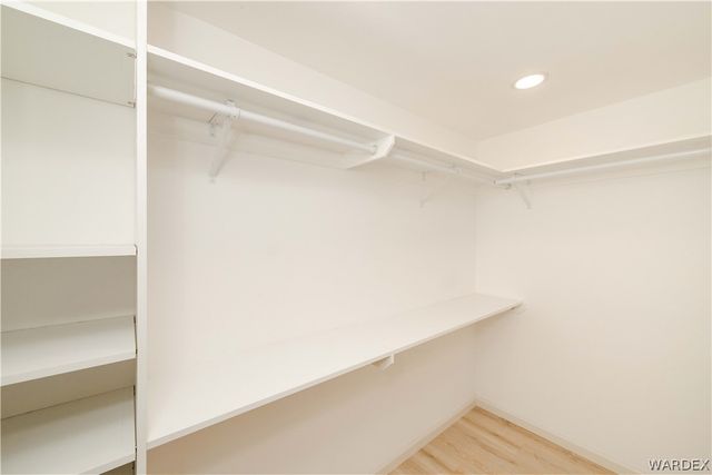 390 Greenway Drive, Kingman, AZ 86401