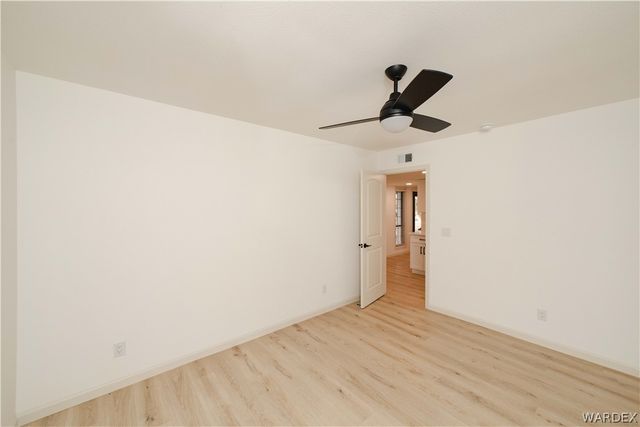 390 Greenway Drive, Kingman, AZ 86401