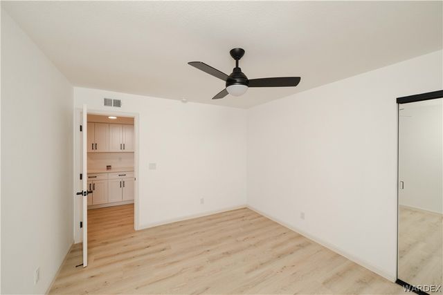 390 Greenway Drive, Kingman, AZ 86401