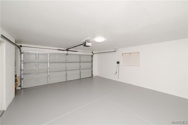 390 Greenway Drive, Kingman, AZ 86401