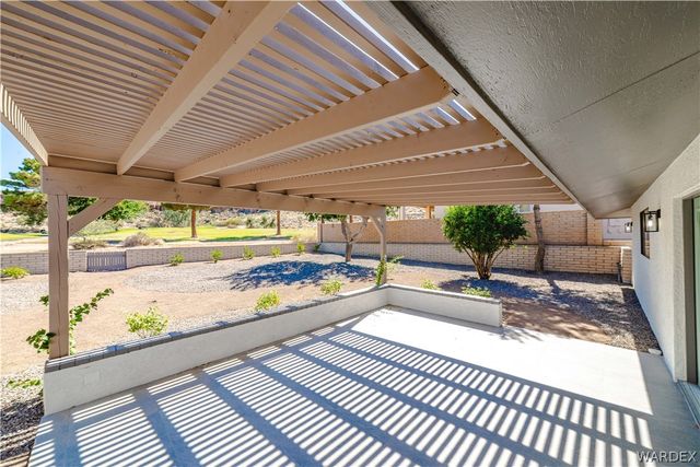 390 Greenway Drive, Kingman, AZ 86401