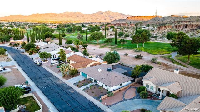 390 Greenway Drive, Kingman, AZ 86401